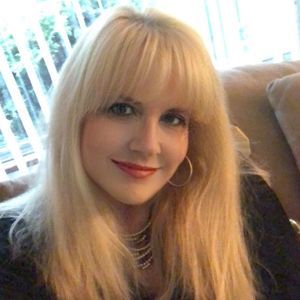 Meet your Posher, Robyn